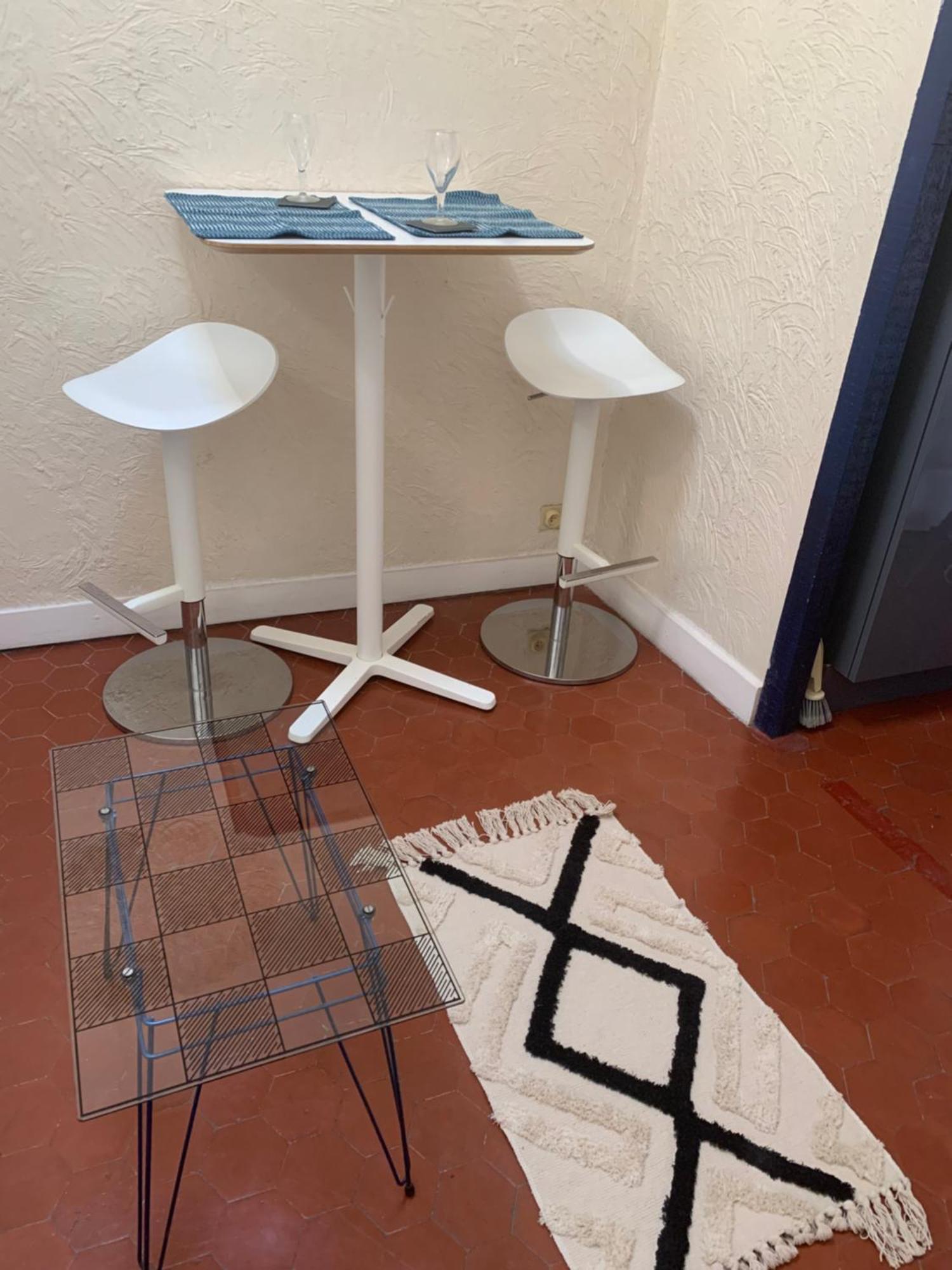 Un Appartement Atypiquement Provencal Le Cannet Exteriér fotografie
